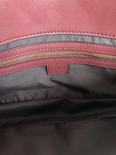 フェンディバッグ角部分ディテール